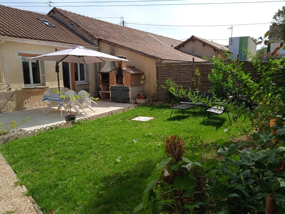 Charmante Petite Maison Μπερζεράκ Εξωτερικό φωτογραφία